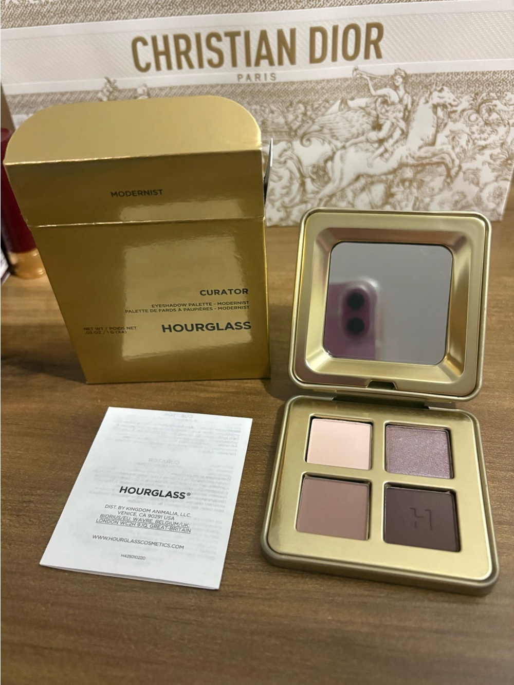 Hourglass Curator Eyeshadow Palette- Modernist MSRP $68